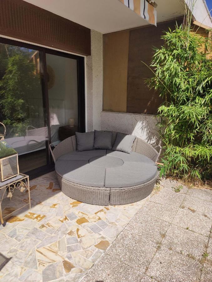 Garden Flat In Канни Екстер'єр фото
